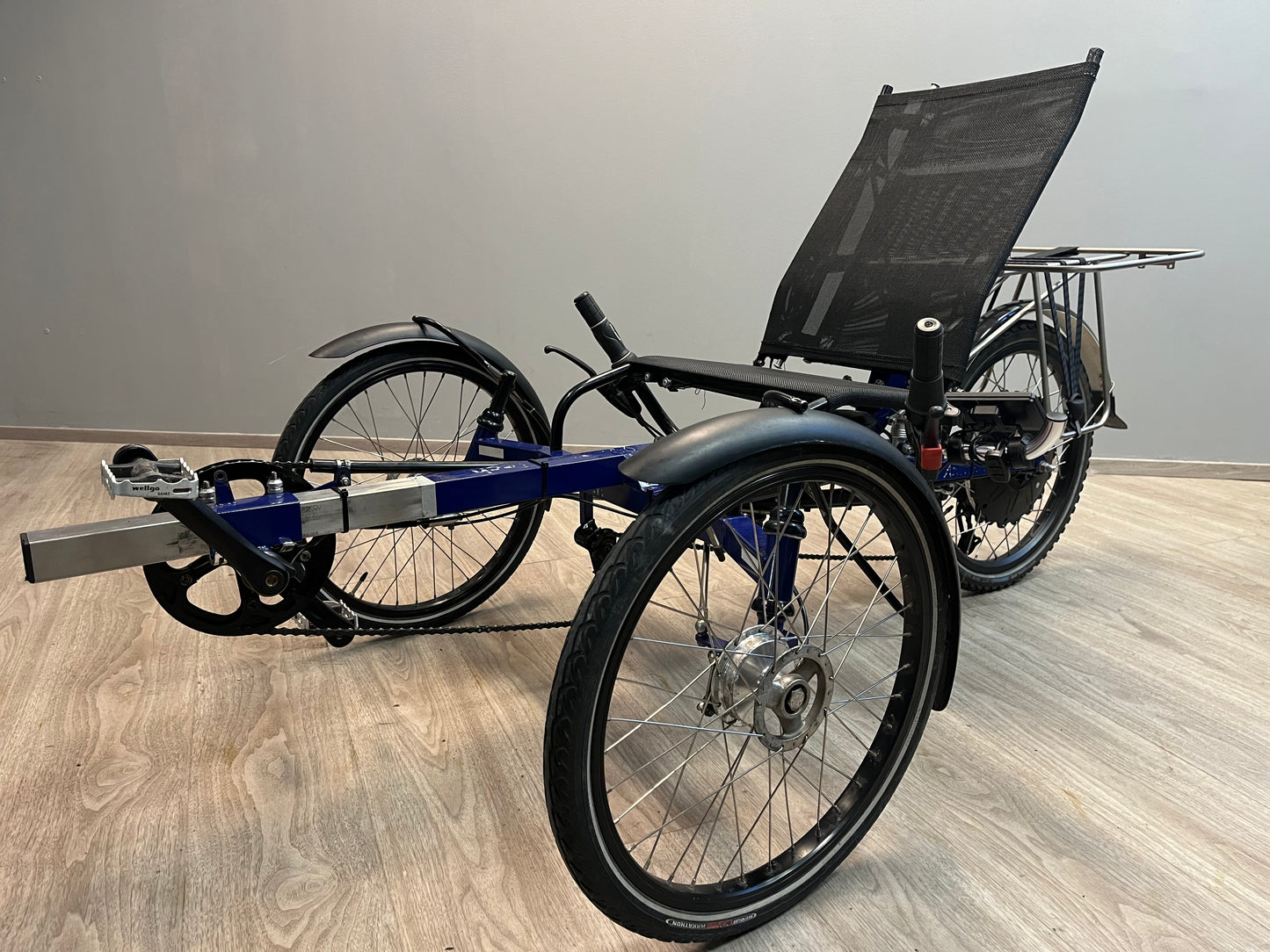 Sähköistetty Antrotech Trike