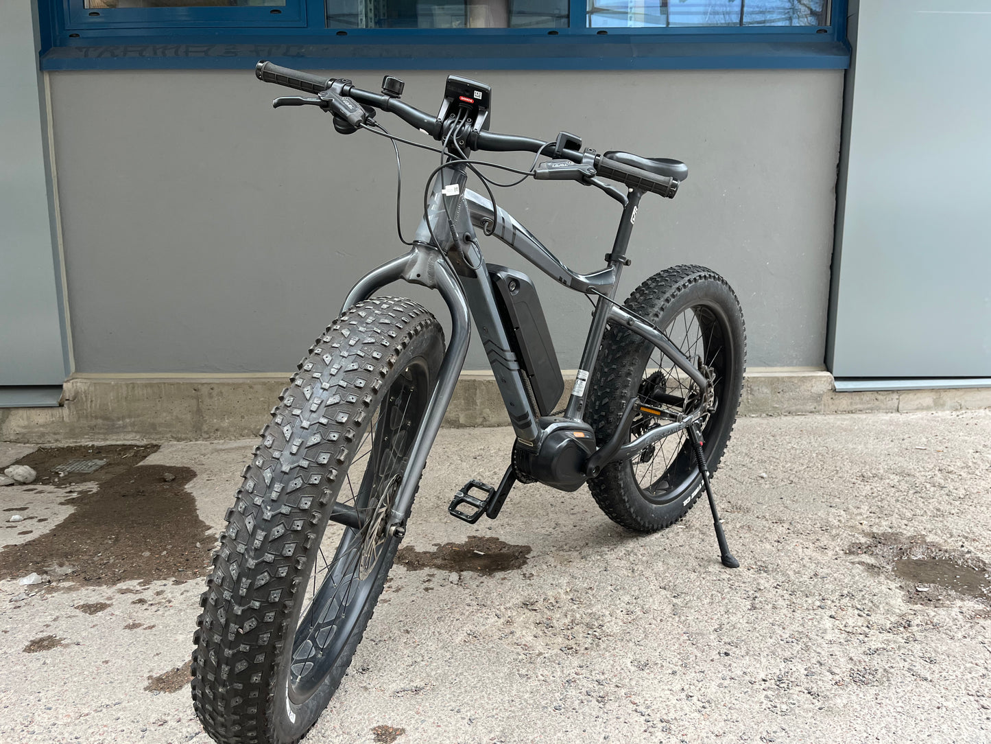 GZR Black Raw (päivitetty malli)